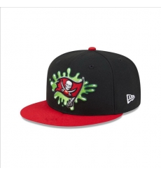Tampa Bay Buccaneers Snapback Cap 26J M435