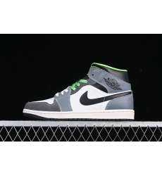 AIR JORDAN 1 MID HQ3829 001 AIR JORDAN 1 MID HQ3829 001