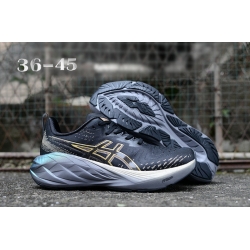 Asics Mens running shoes 072