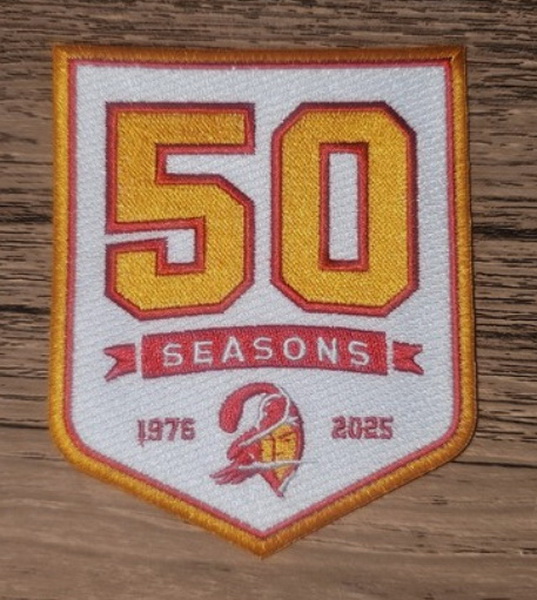 Tampa Bay Buccaneers 50TH Anniversary Patch Gold Biaog